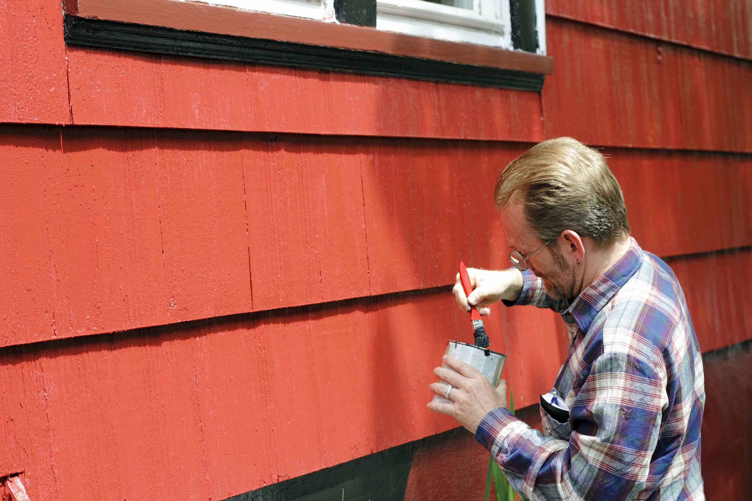 How Are Two-Story Homes Prepared for Exterior Painting?