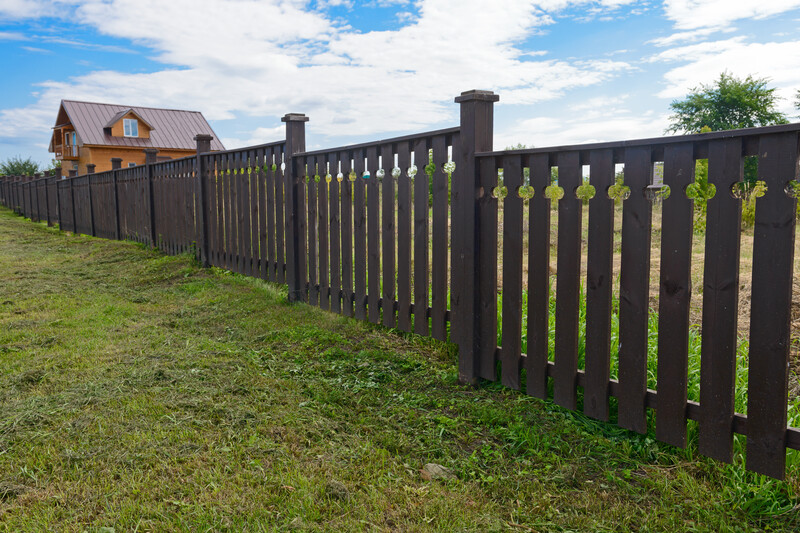 Transform Outdoor Living with a Fence Contractor Winter in Garden FL for Every Need