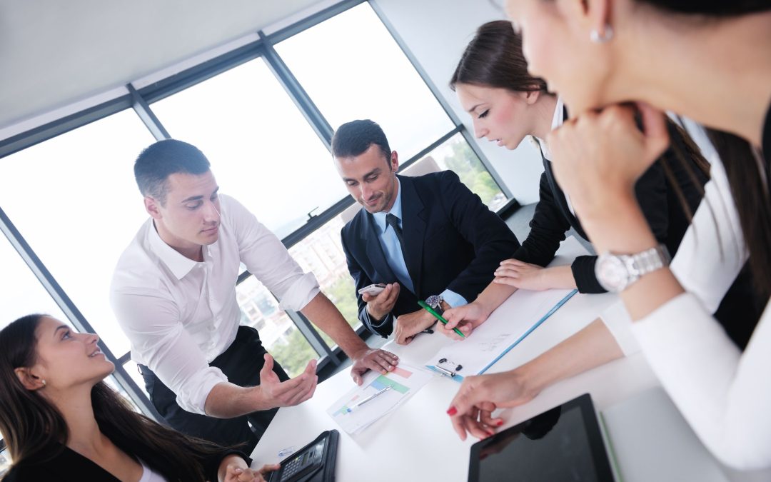 10 Industries In Need Of A Financial Services Keynote Speaker