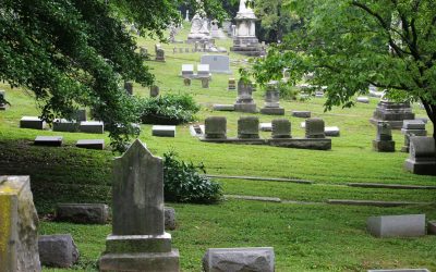 Local Support When Selecting a Headstone Near Me for Unique Memorial Options