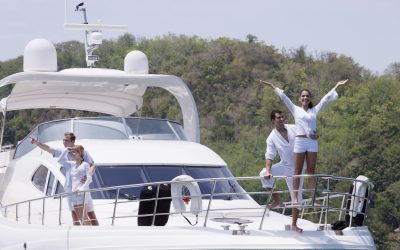 Experience breathtaking wildlife and scenic beauty with Boat Tours Jupiter FL along the Intracoastal.