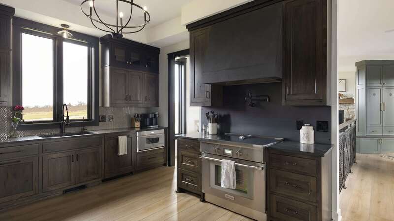 Transform Your Space With Kitchen Remodeling Companies Saint Paul MN Residents Trust Most