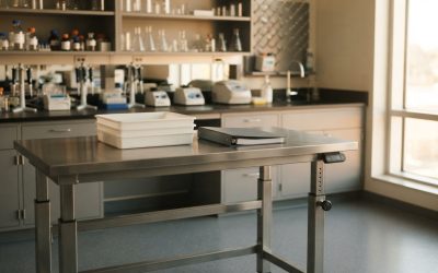 How Height Adjustable Lab Workstations Improve Researcher Productivity